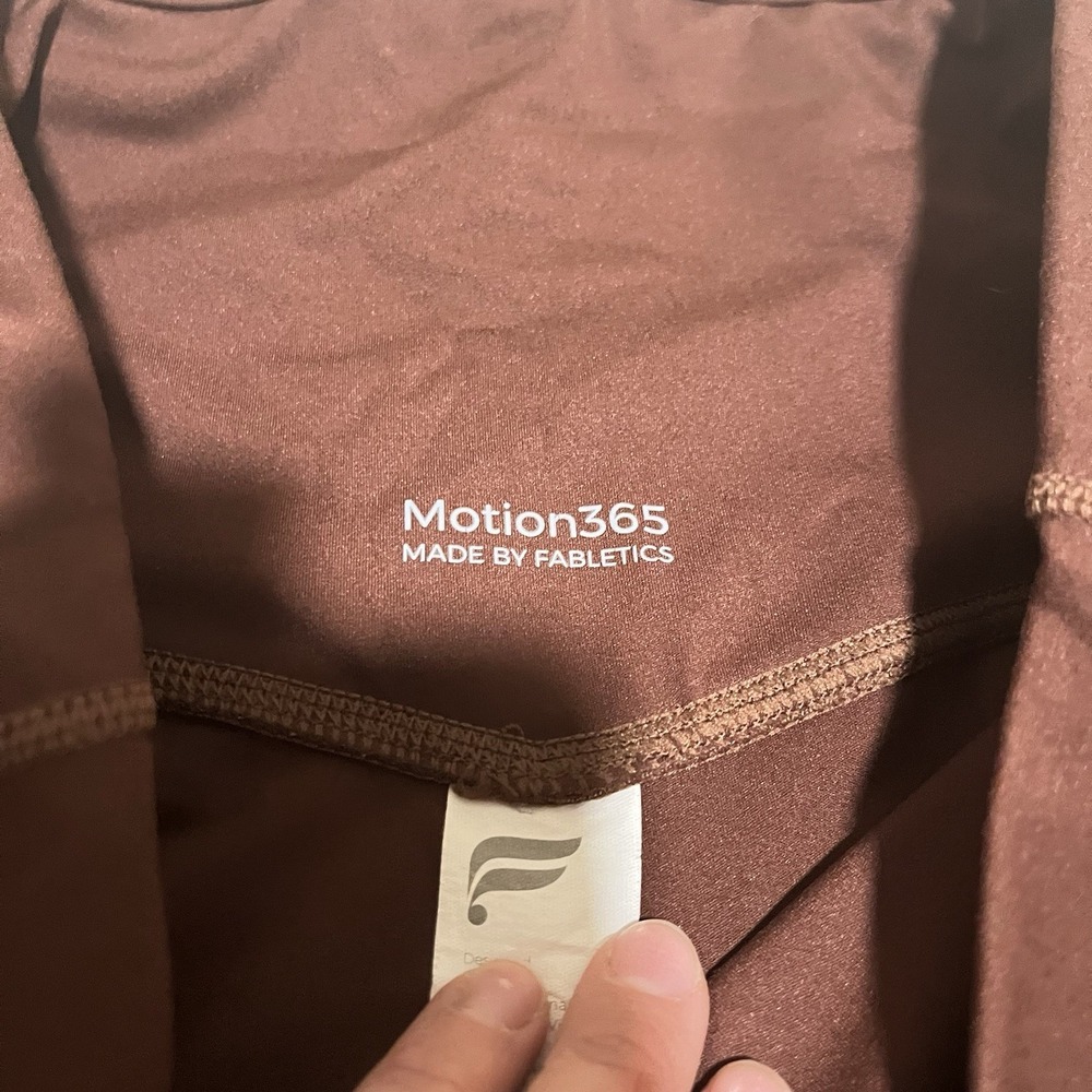 ⭐️3 for 30 Fabletics Women Leggings Motion 365 Brown Sz L Athleisure high waist - Picture 2 of 7